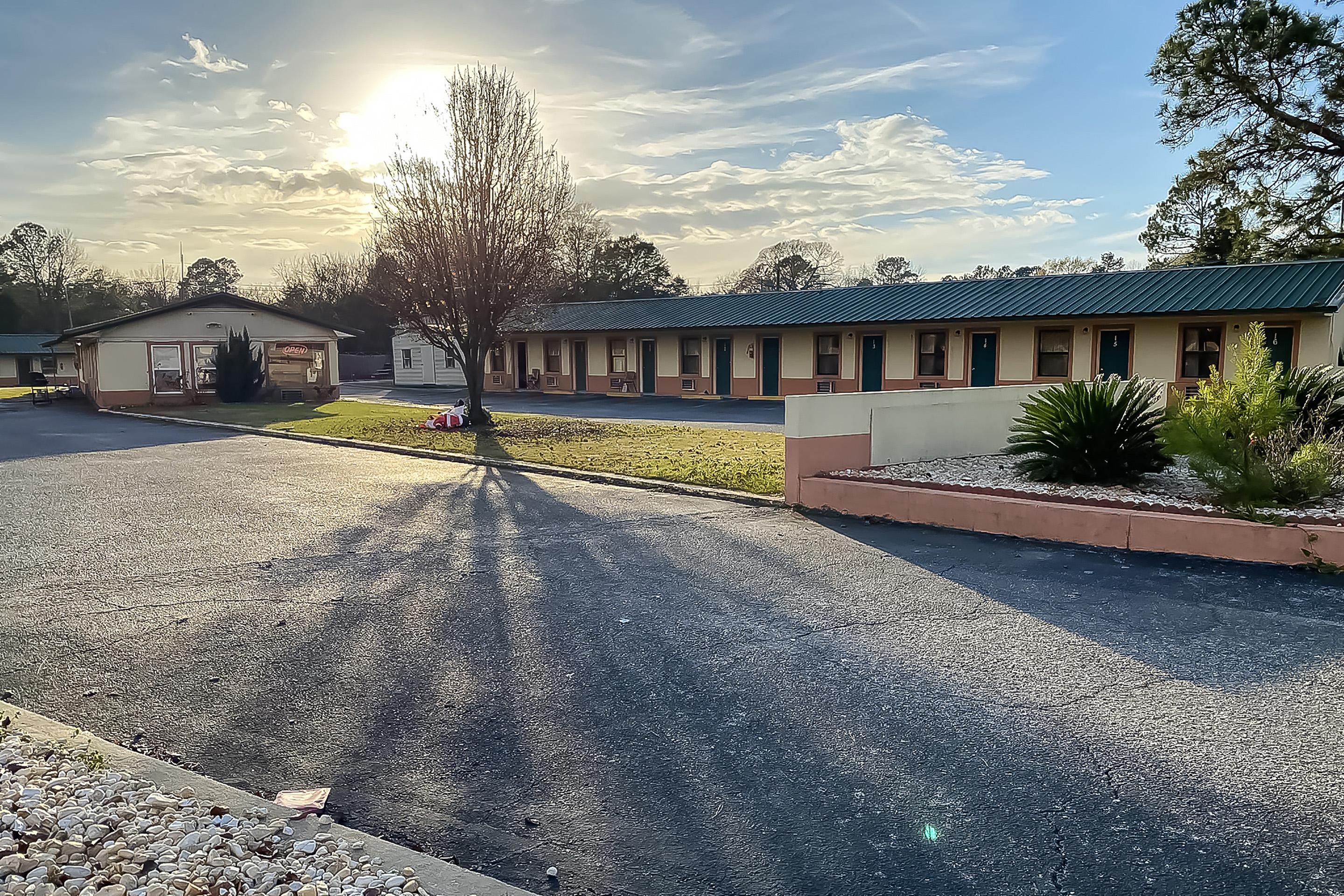 Hotel O Tallassee Hwy 14 Esterno foto
