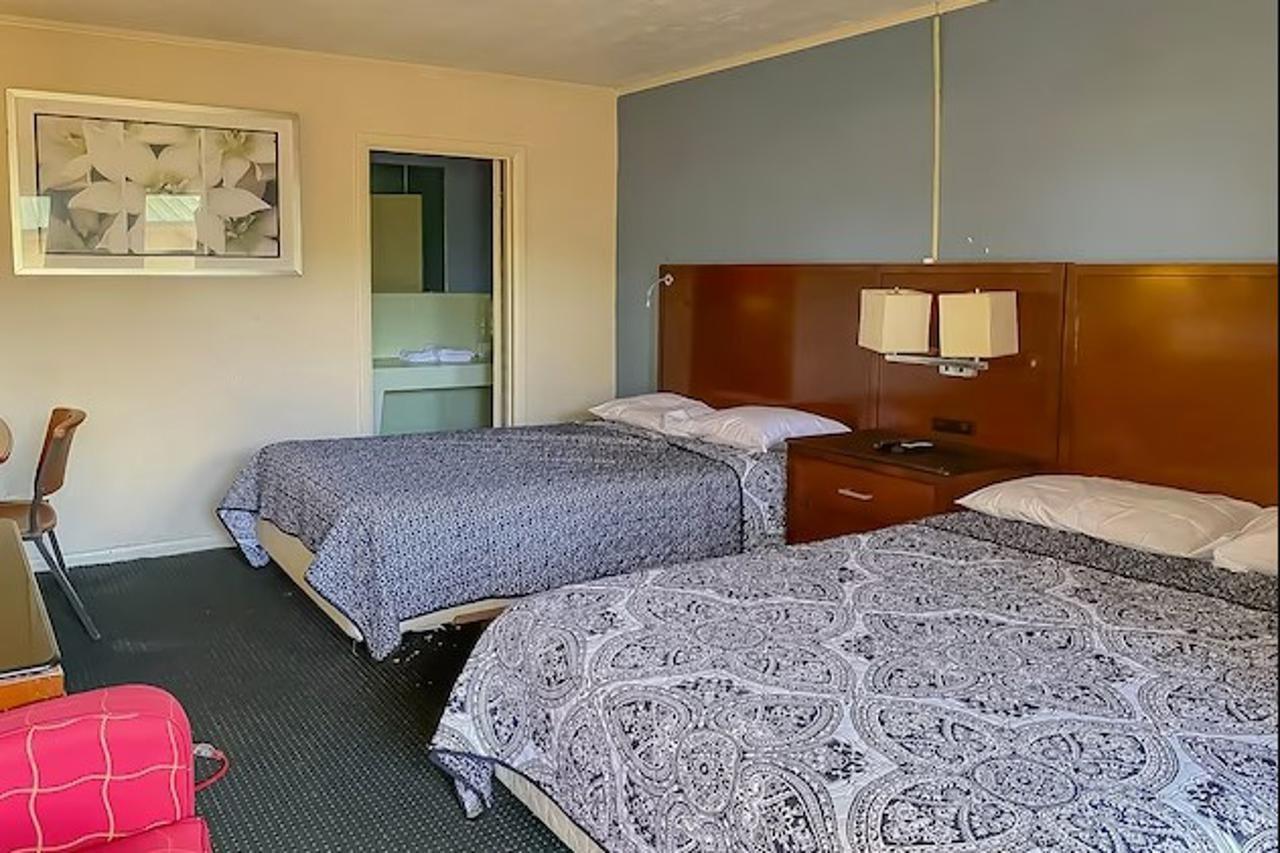 Hotel O Tallassee Hwy 14 Esterno foto